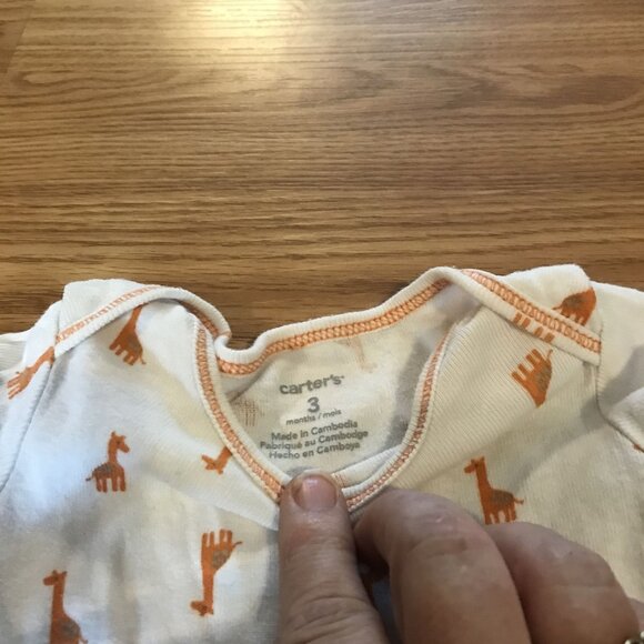 Baby Girl Short Sleeve One Piece Lot Of 7 Size 3-6M Mixed Patterns - Picture 14 of 16